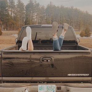 Meet your Posher, Alexia